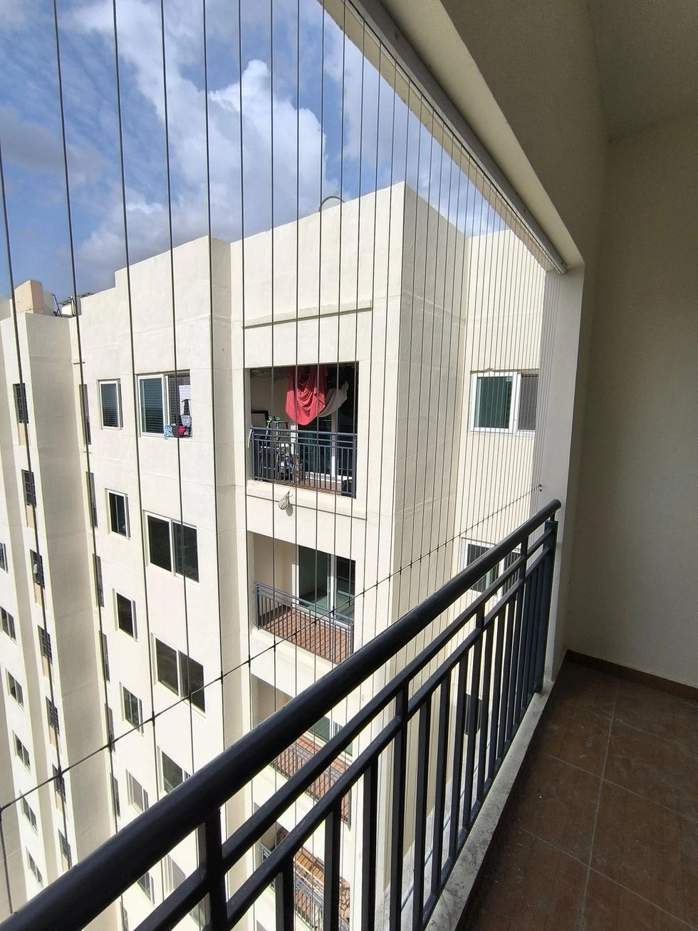 High-Tensile Invisible Grill For Balcony Installation in Bhubaneswar